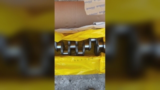 Suku cadang mesin Ekskavator Perkins C4.4 Crankshaft T420148 Baru